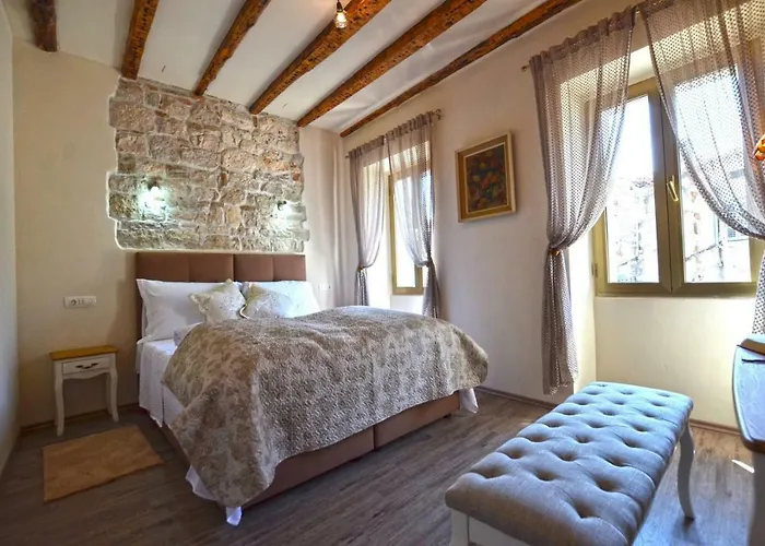 Bruno Apartment